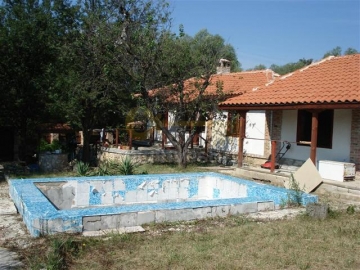 Привлекательные два дома на продажу, Варна, Болгария