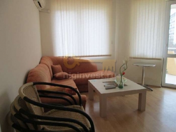 Продава се тристаен апартамент, Слъчев бряг, България