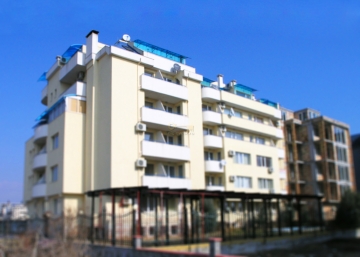 Просторные квартиры на продажу в уютном комплексе, Солнечный берег, Болгария