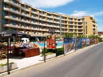 Прекрасная трехкомнатная квартира на продажу в Солнечном берегу, Болгария
