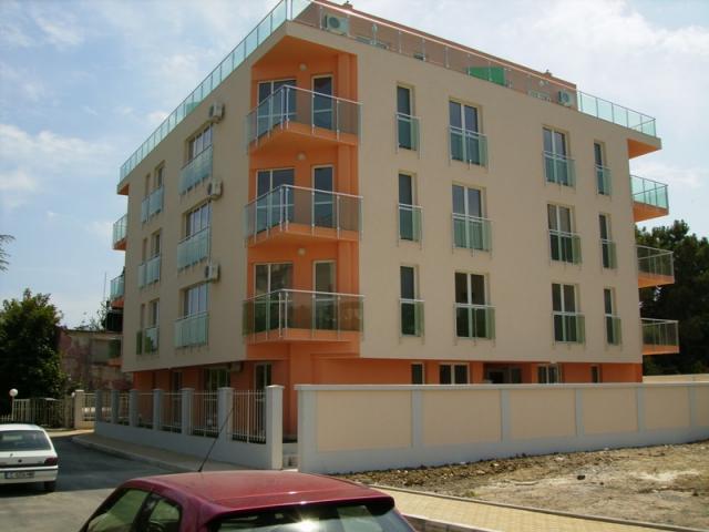 Продават се апартаменти, Равда, България