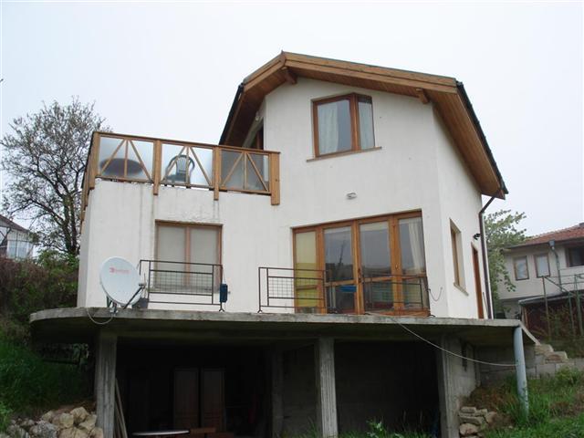 Комфортный дом на продажу с видом на море, Варна, Болгария