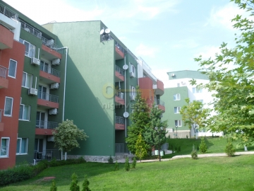 Продава се тристаен апартамент, Свети Влас, България