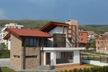 Прекрасные дома на продажу с морской панорамой, Святой Влас, Болгария