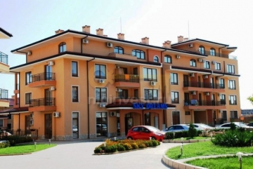 Двустаен апартамент в Свети Влас, България